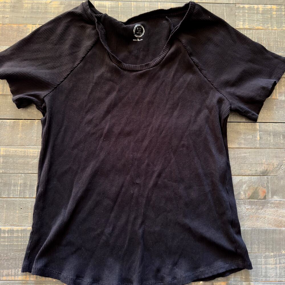 Maurices 24/7 Black Fitted Scoop‎ Neck Ribbed Top Size 2X